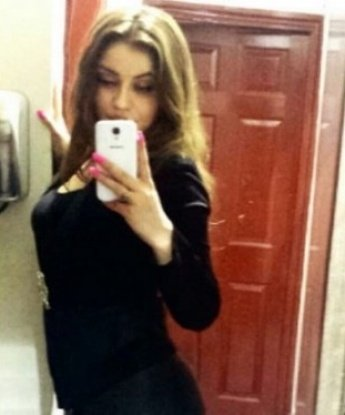 Живу в Москве 🌃, где мои нежные руки и горячие губы приведут тебя к вершинам блаженства. У меня есть великолепные фото 📸, которые подчеркивают мою красоту и шикарные формы. Мои услуги насыщены страстью и разнообразием: классический секс, оральные ласки, эротический массаж и многое другое. Уверяю, ты будешь в восторге от нашего аппетитного свидания. Мои клиенты оценивают меня высоко, оставляя мне только положительные отзывы. Позволь себе освободиться от забот и окунуться в мир наслаждения со мной. Жду тебя, милый 😘💋 Виктория
